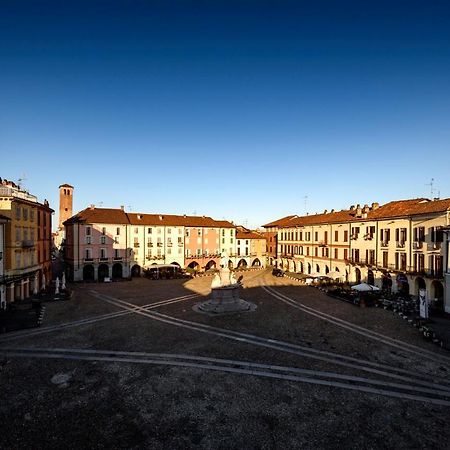 Appartamento Le Risaie Vercelli Eksteriør bilde